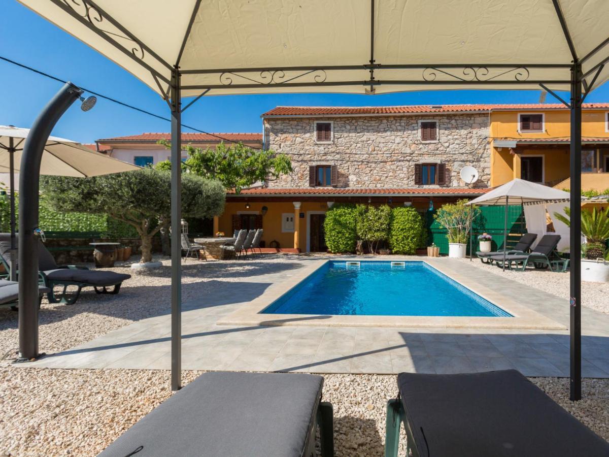 Holiday Home Villa Lucky By Interhome Brtonigla Ngoại thất bức ảnh